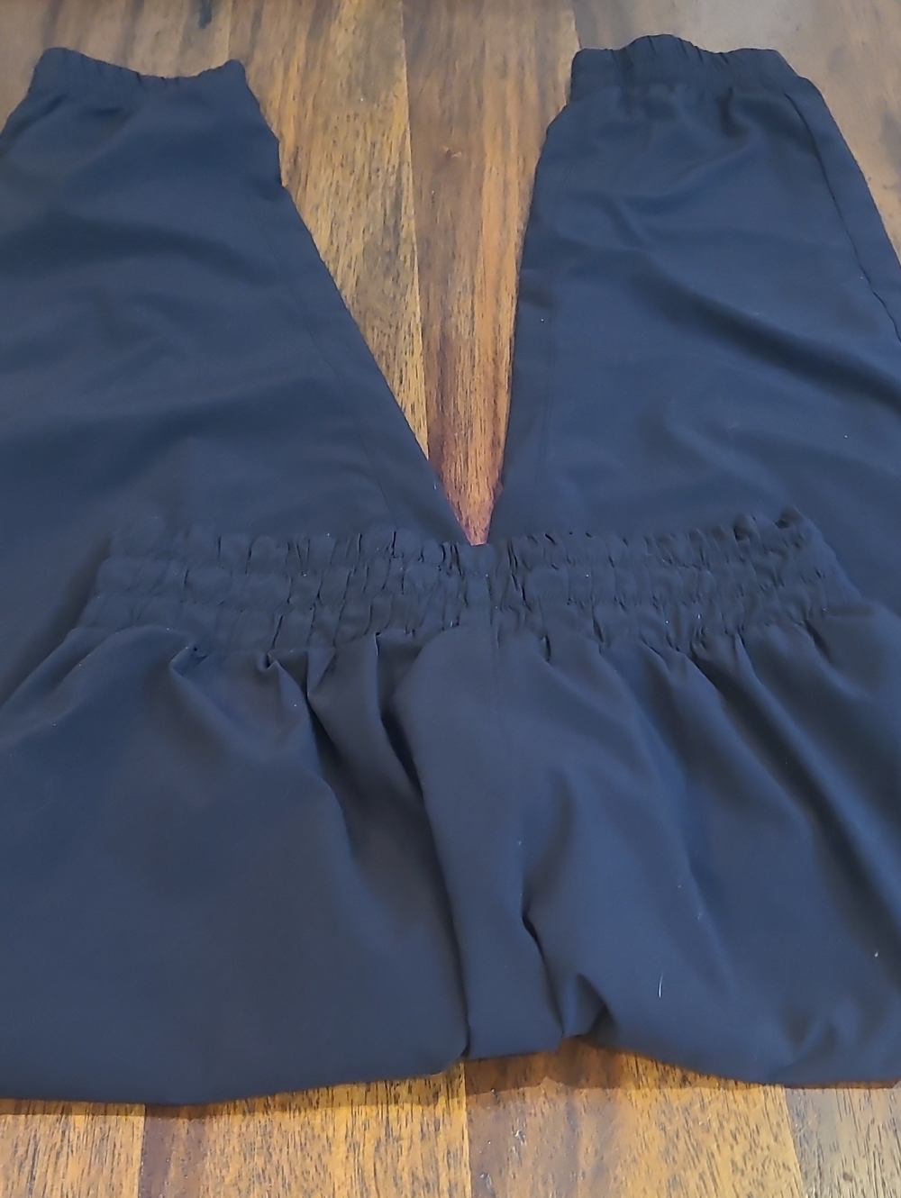 Athleta Girl Black lightweight Joggers, L/12. - Picture 5 of 5